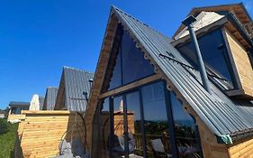 Mavera Suit Bungalow